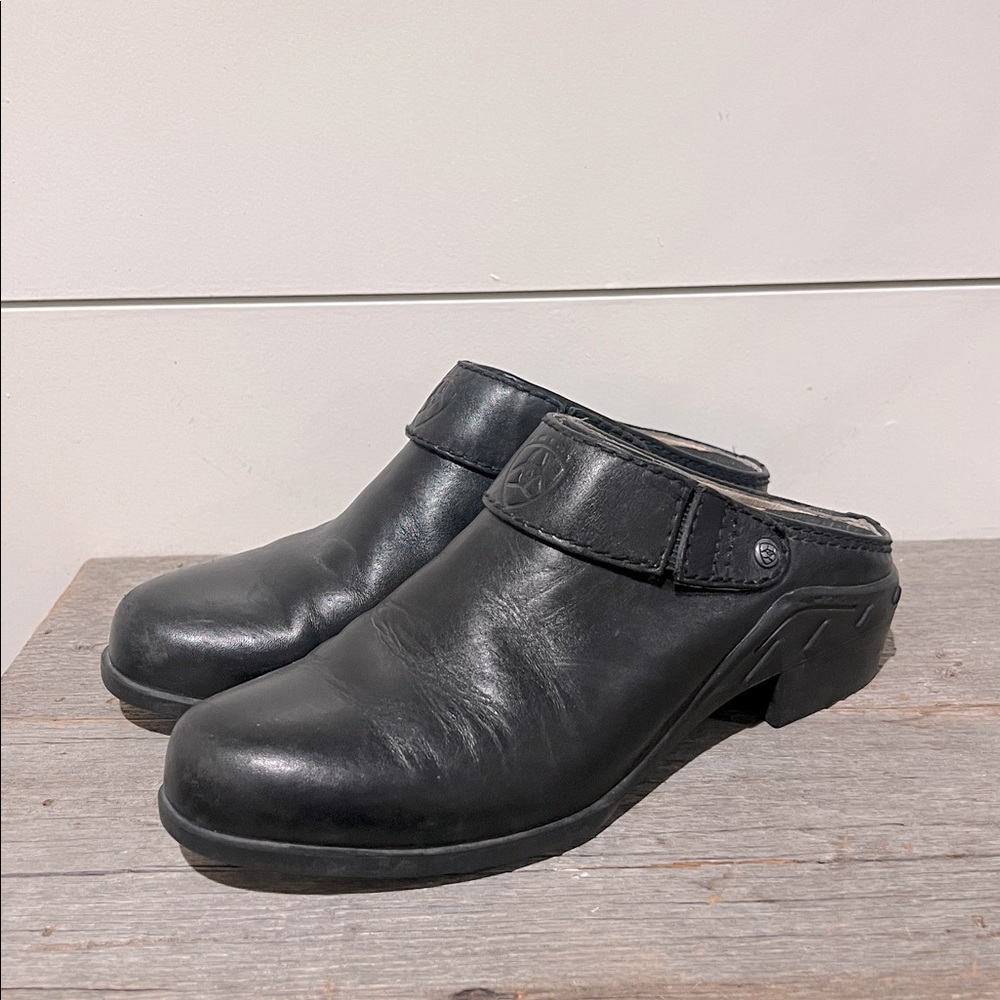 Ariat Santa Cruz Black Leather Slip-On Sling-Back Mules Women's Size 7.0 94001